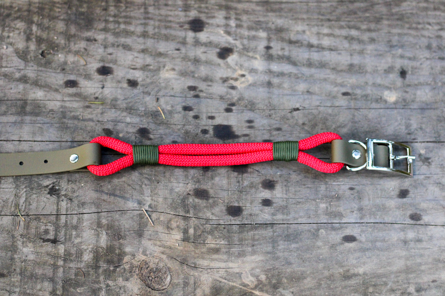 Pathfinder Heritage Collar - Cherry Red